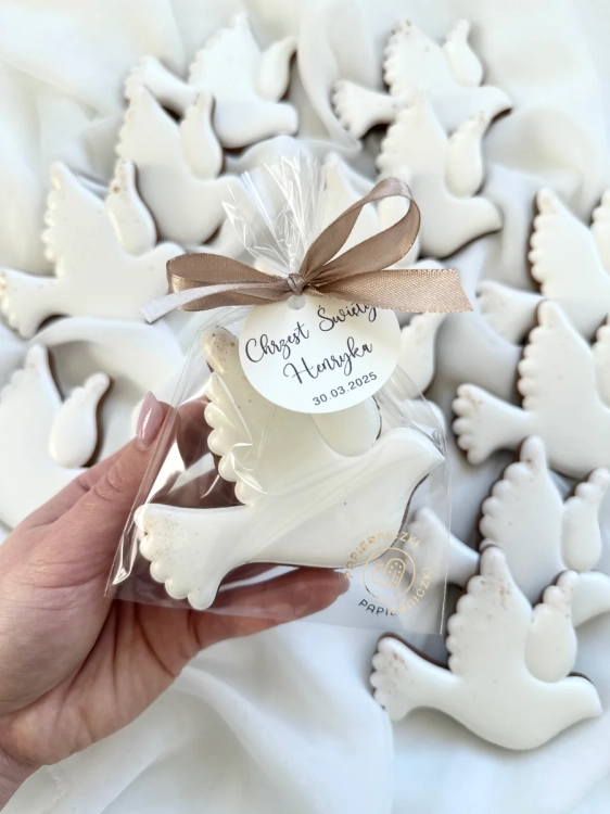 piernik gołąbek na chrzest