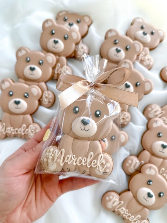 pierniki misie z imieniem na chrzest