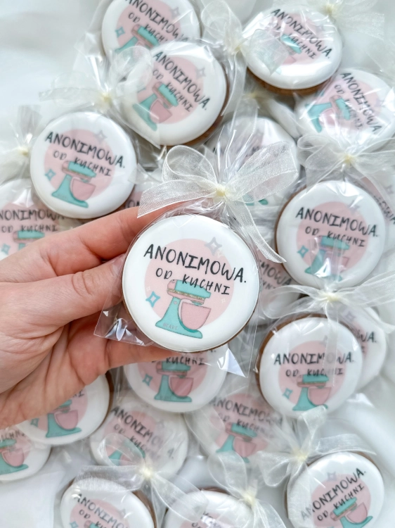 pierniki z logo firmy